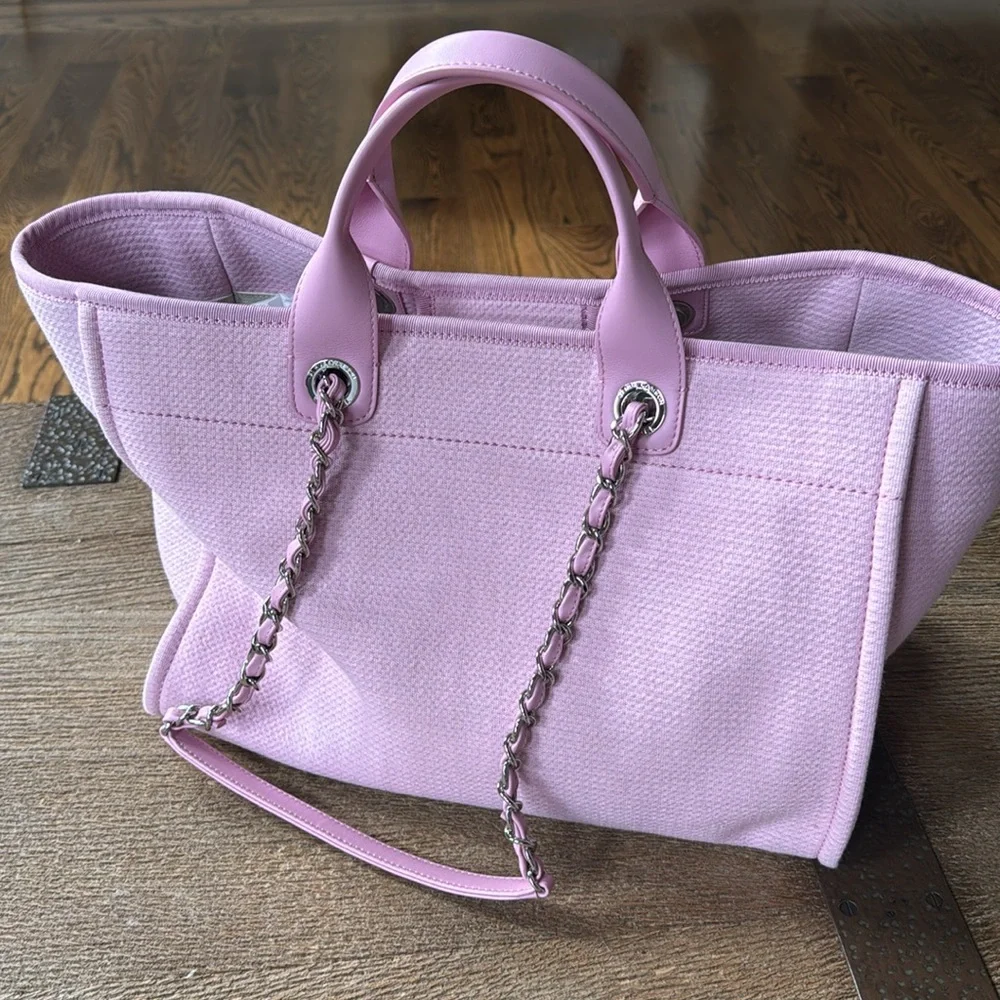 Chanel 22s pink deauville tote beach travel bag with pouch and box large pastel - Picture 4 of 16